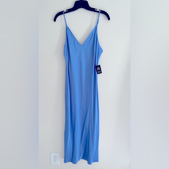 Light blue midi satin dress - Picture 1 of 3